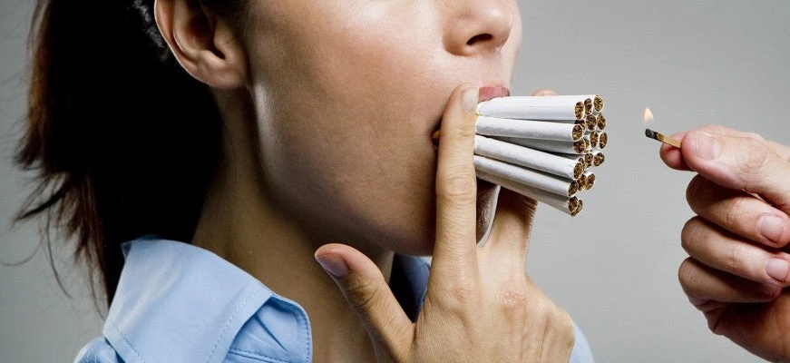 Δεν γίνονται αυτά! Γνωστή καπνοβιομηχανία υπέρ της διακοπής του καπνίσματος (εικόνα)